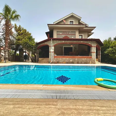 Luxury Neighboring Oludeniz Apartamento